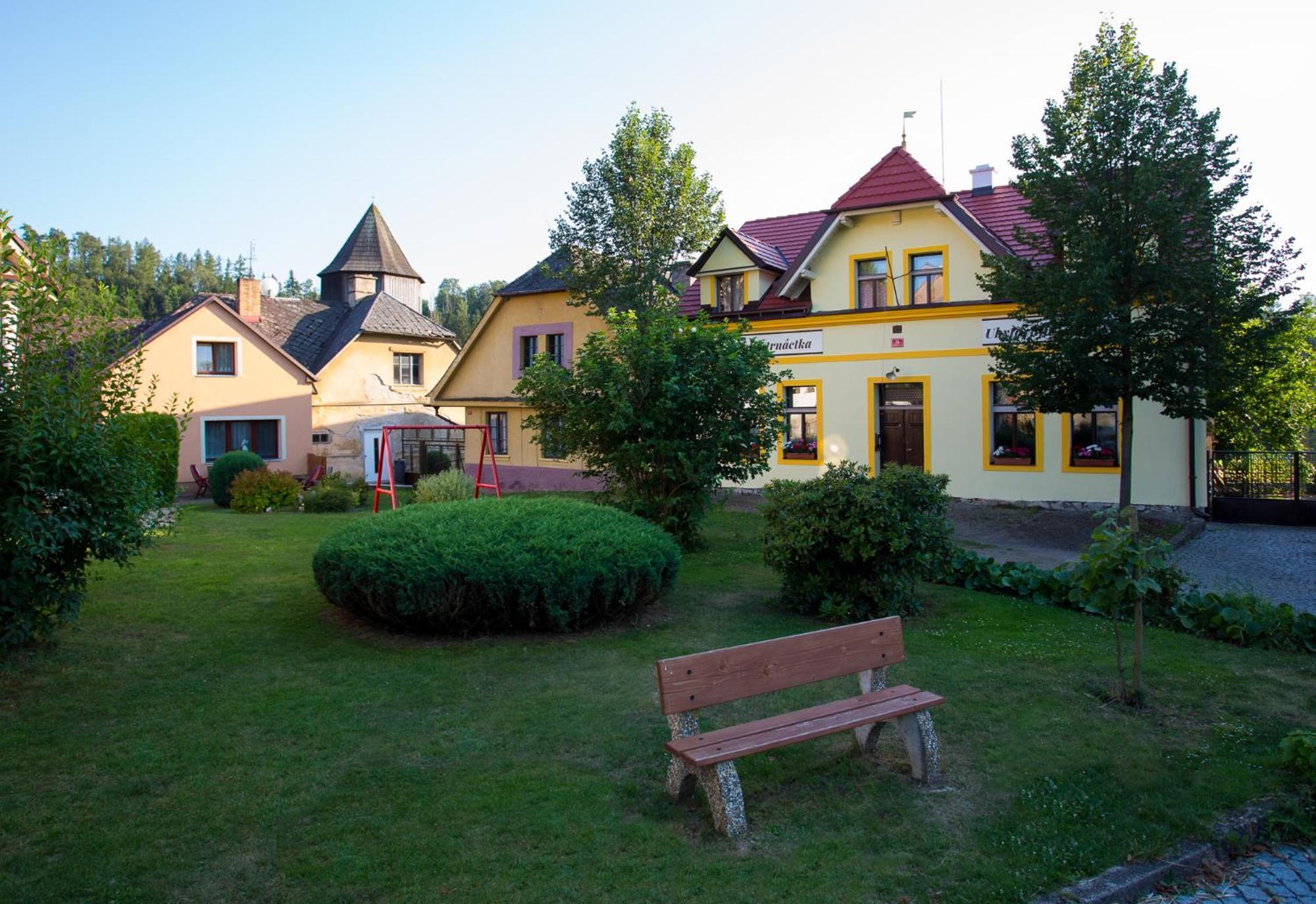 Penzion Ctrnactka Rataje nad Sazavou Exterior photo